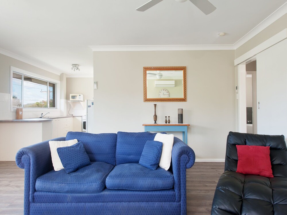 Surfair, Unit 1/24 Marine Drive