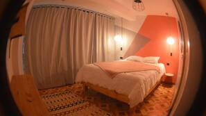 Escrivaninha, Wi-Fi de cortesia, roupa de cama