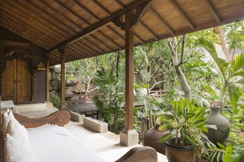 Download Citrus Tree Villas - Layla Images