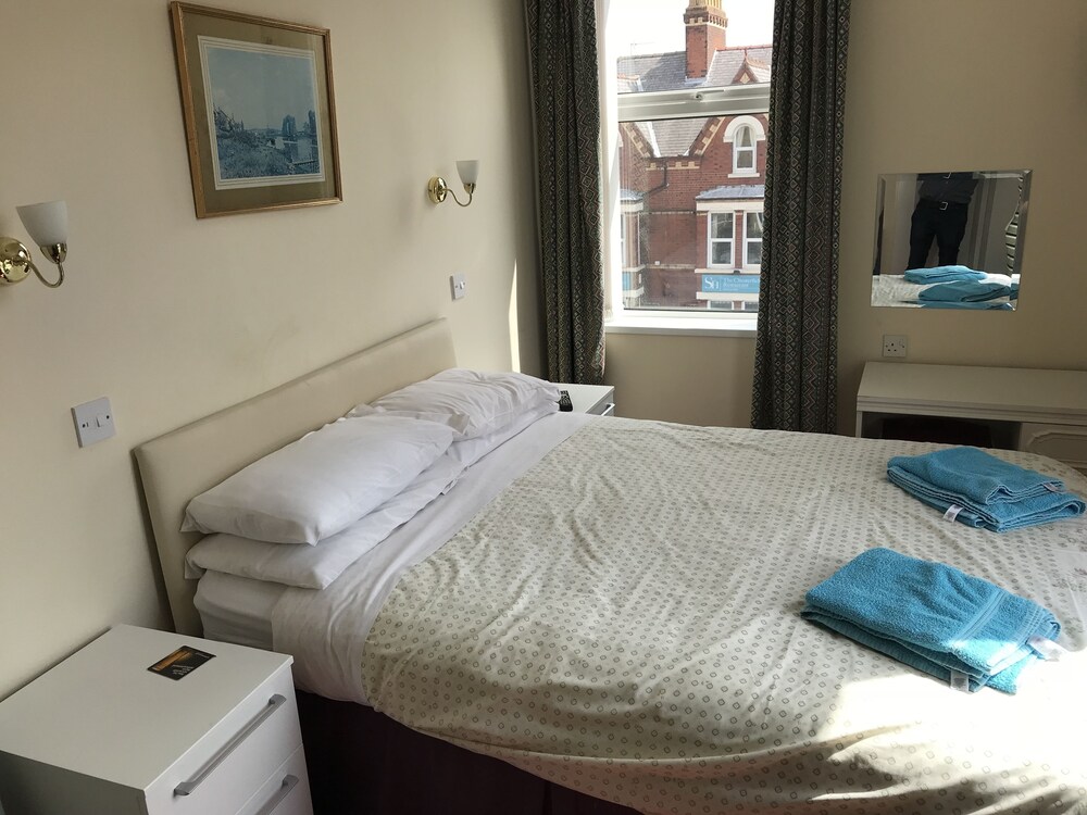 Viking Guest House Deals & Reviews (Bridlington, GBR) Wotif