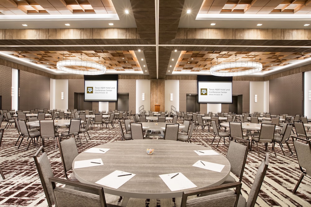 Texas A&M Hotel and Conference Center in College Station Best Rates & Deals on Orbitz