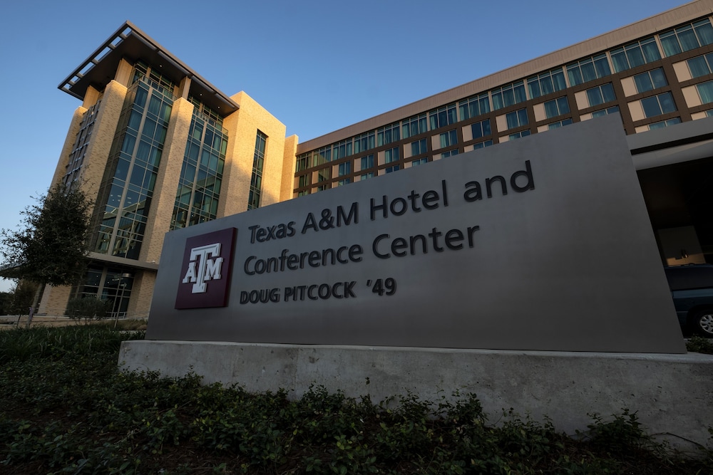 Texas A&M Hotel and Conference Center in College Station Best Rates