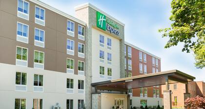 Holiday Inn Express Chelmsford, an IHG Hotel