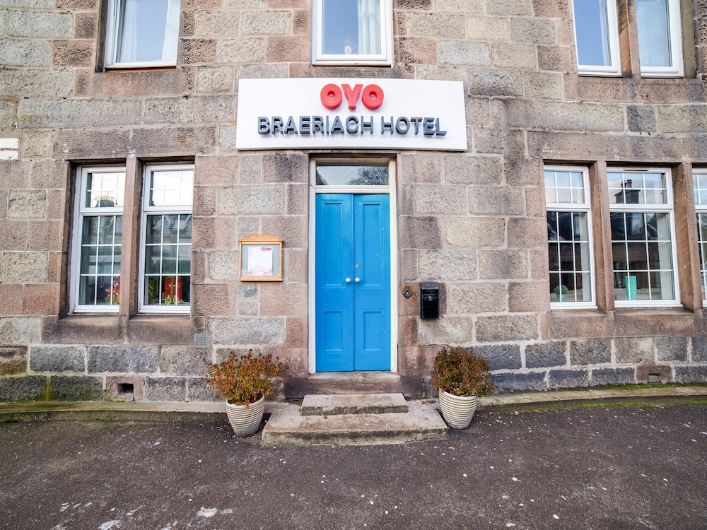 OYO Braeriach Hotel