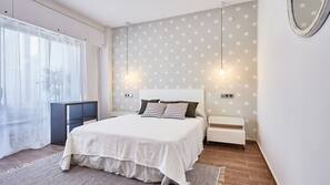 1 slaapkamer, een strijkplank/strijkijzer, gratis babybedden