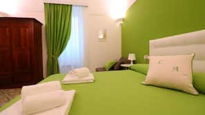 3 bedrooms, desk, free cribs/infant beds, free WiFi