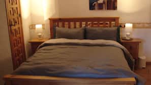 1 dormitorio, ropa de cama de alta calidad, edredones de plumas