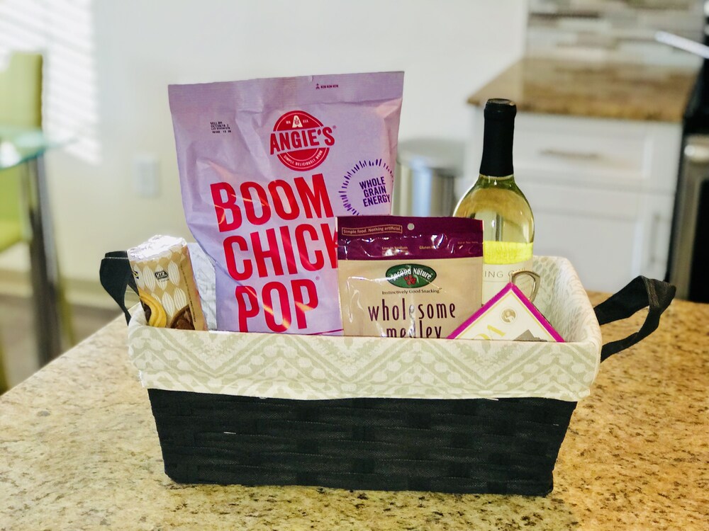 1/1 Sleeps 4 Walk to Sawgrass Mall/BB&T Center