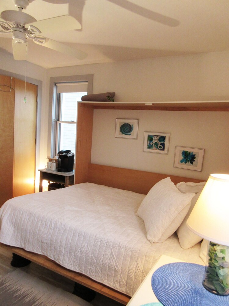 Across from Ocean. Small pets Scituate Vrbo