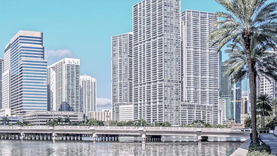 ICON Brickell Suites by Vesper