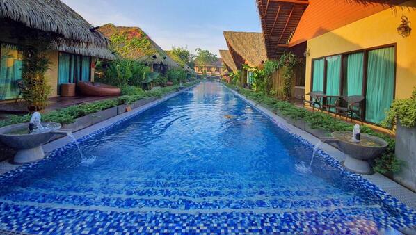 รูปเด่น
