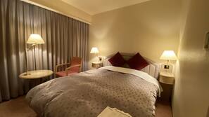 In-room safe, free WiFi