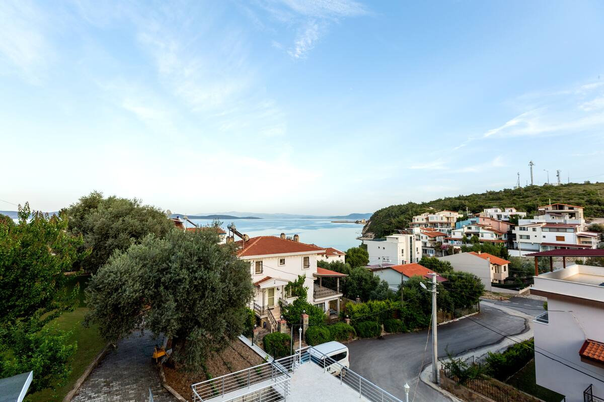 Barbun Pansiyon In Karaburun Turkey Expedia