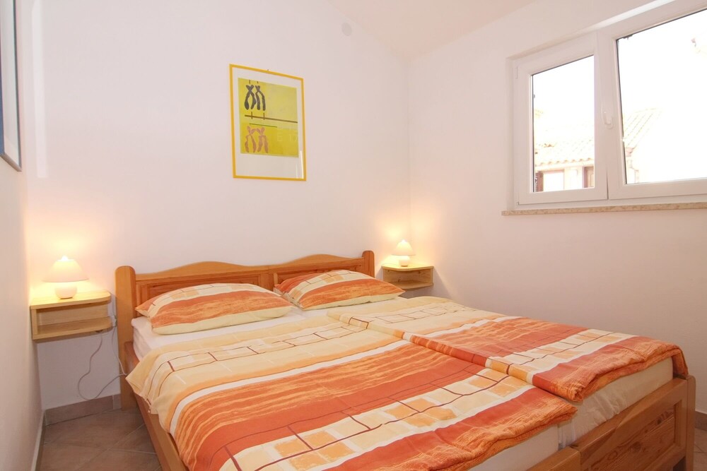 Holiday house Malibu with great location in Porec for 3 people, only