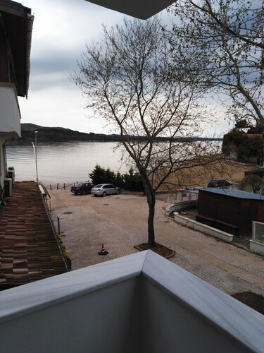 Kerpe Kaptan Apart Otel Gemicipinar Turkey Booking Com
