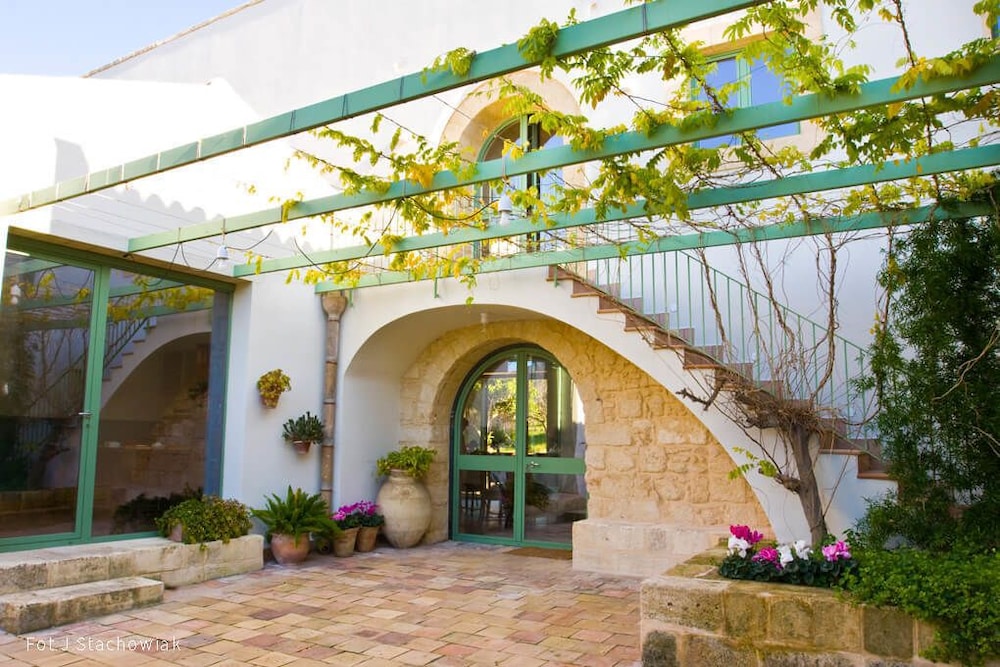 agriturismo "pietre di gelo" dei F.lli Valenziani