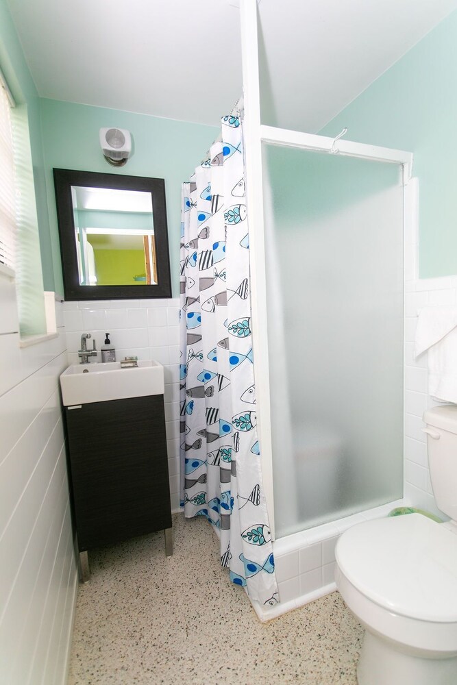 Boutique Hotel Steps from Beach.