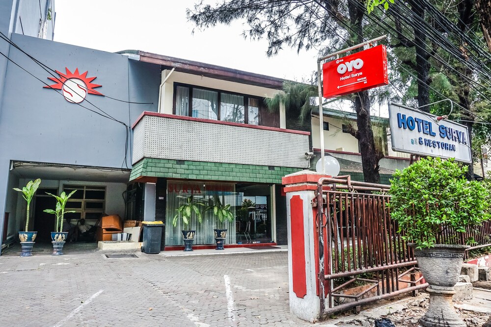 OYO 108 Hotel Surya Jakarta Best Rates Deals Orbitz