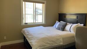 1 bedroom, desk, iron/ironing board, free WiFi