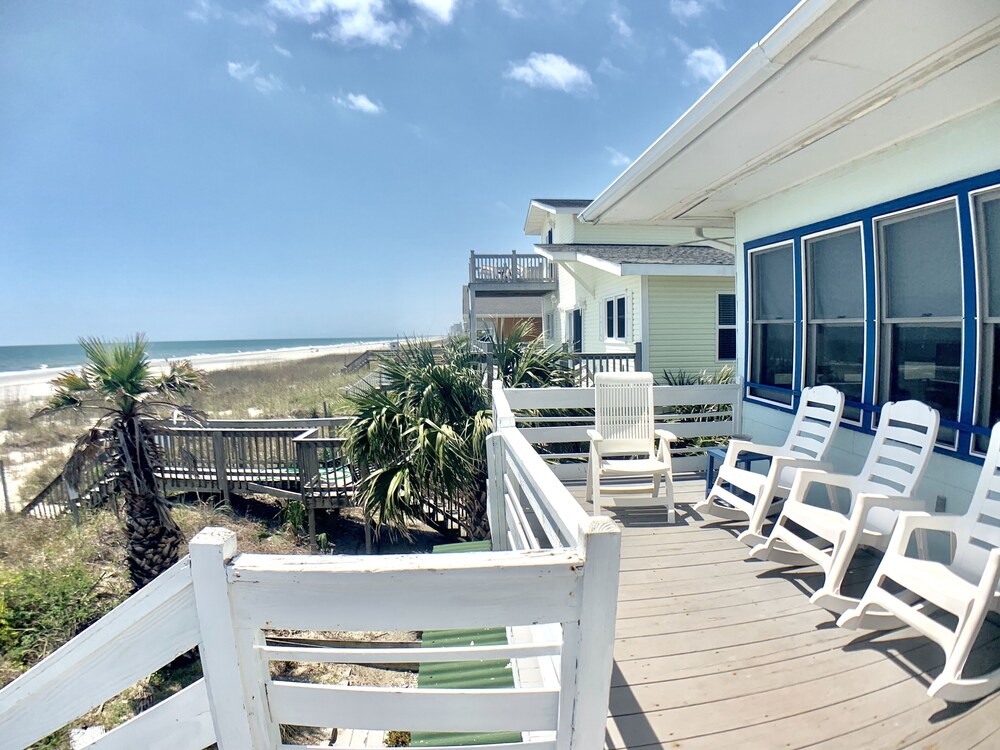 Almost Heaven  OCEANFRONT C Free WIFI Toes In The Sand Directly on BEACH Pets OK