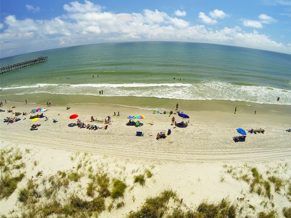 Almost Heaven  OCEANFRONT C Free WIFI Toes In The Sand Directly on BEACH Pets OK
