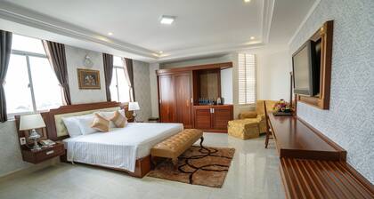 Duc Long Gia Lai Hotels & Apartment