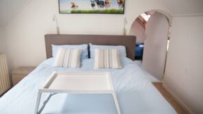 3 slaapkamers, een strijkplank/strijkijzer, babybedden, gratis wifi