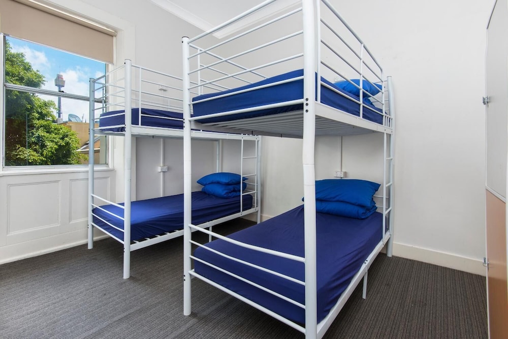 Nate's Place Backpackers Sydney