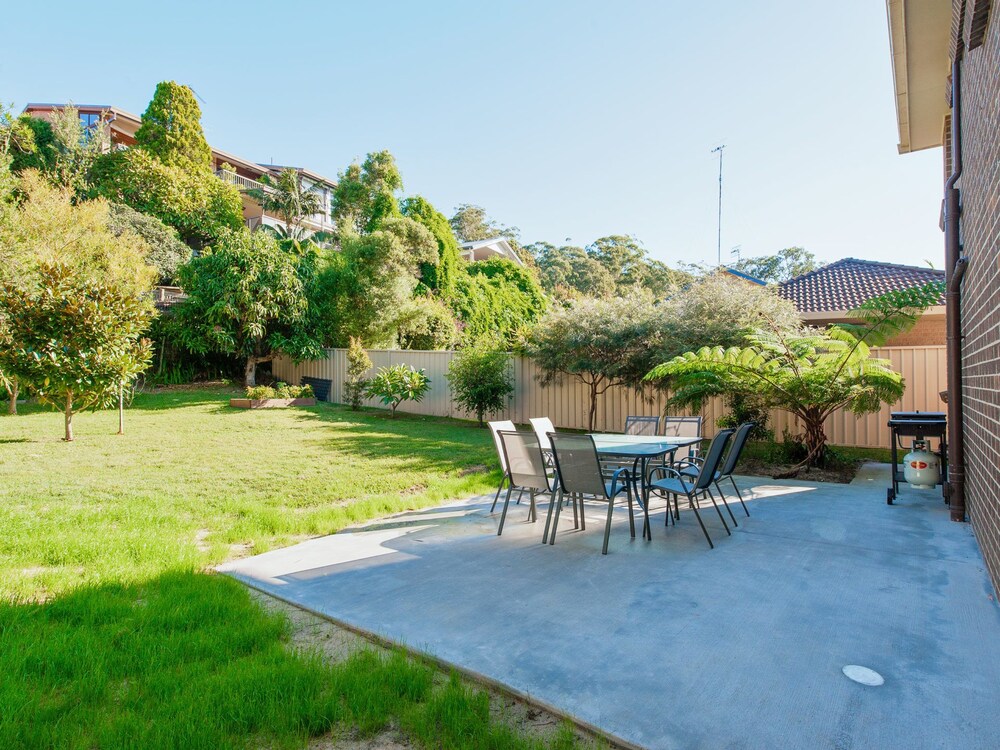 Happy Days, 49 Pantowora Street