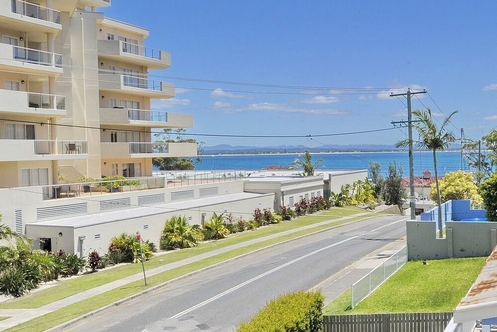 Tomaree Road, 16, The Tomaree