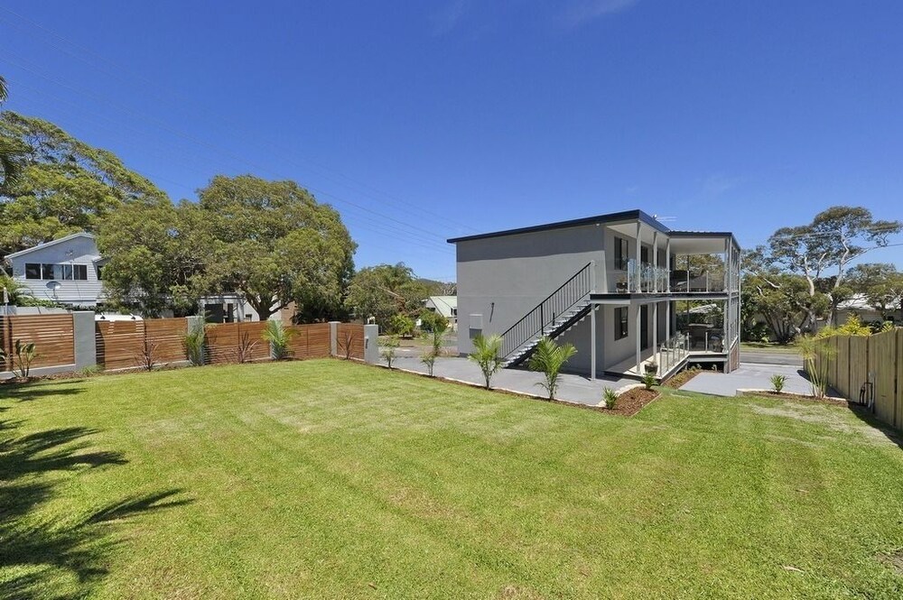 Tomaree Road, 16, The Tomaree