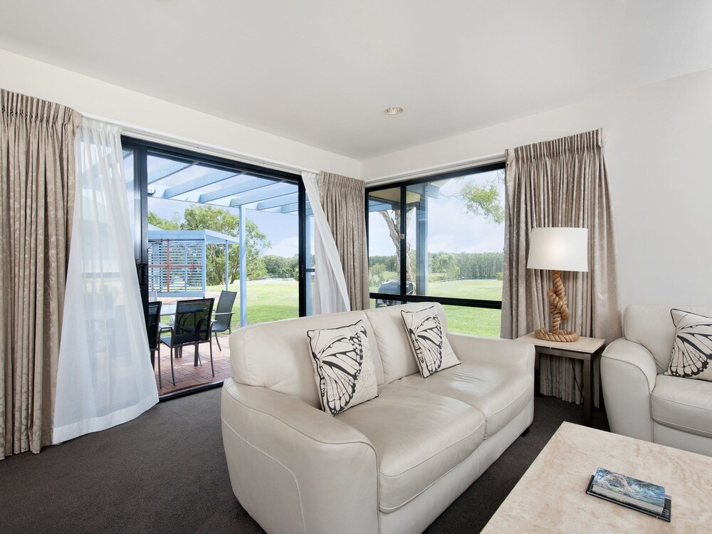 Flagship, Villa 111 Horizons Golf Club