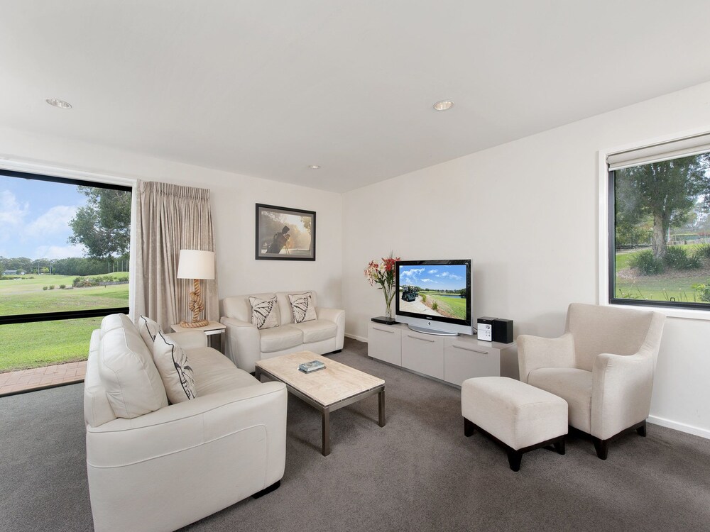 Flagship, Villa 111 Horizons Golf Club