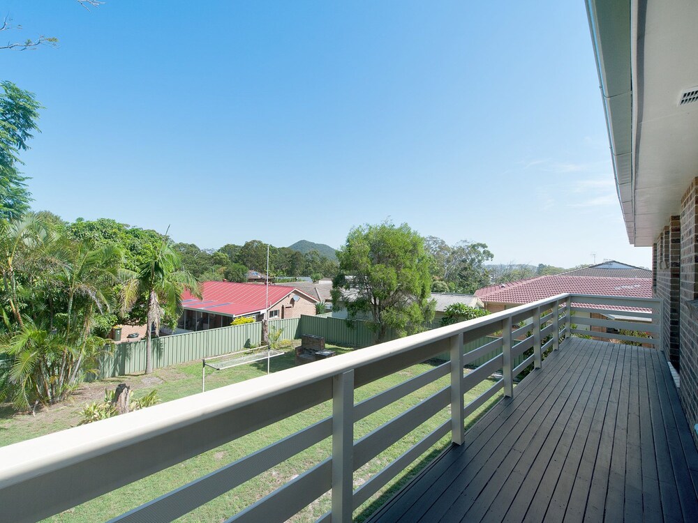 A Top Place, 31 Kerrigan Street