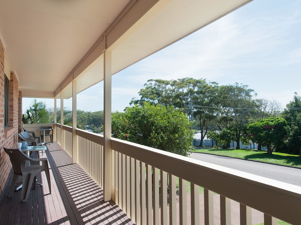 A Top Place, 31 Kerrigan Street