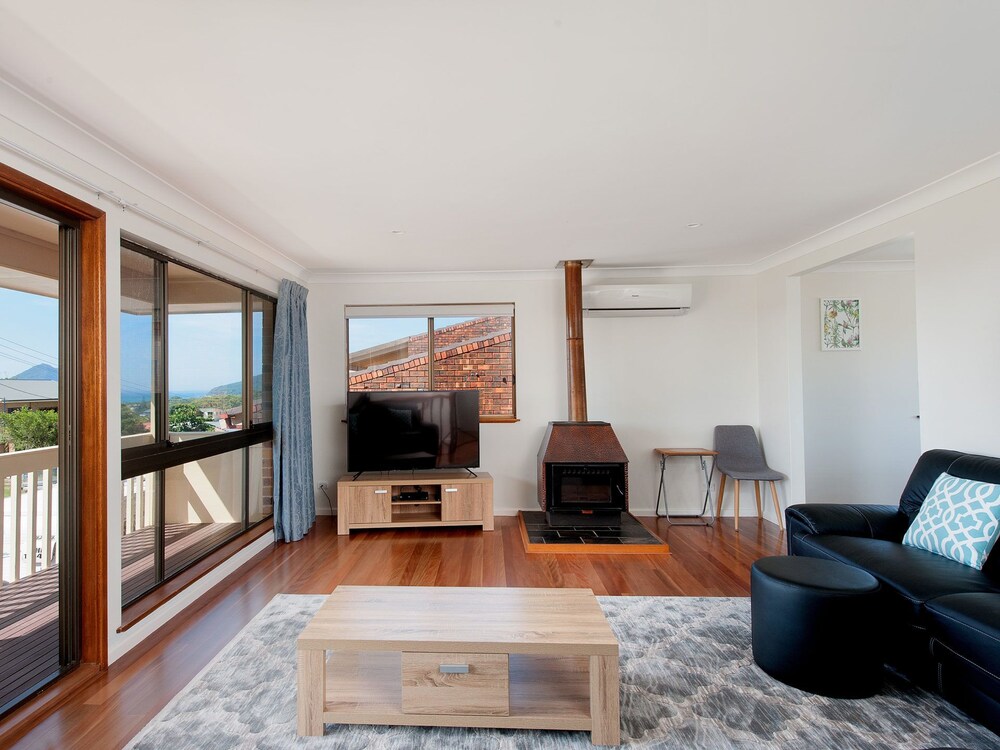 A Top Place, 31 Kerrigan Street
