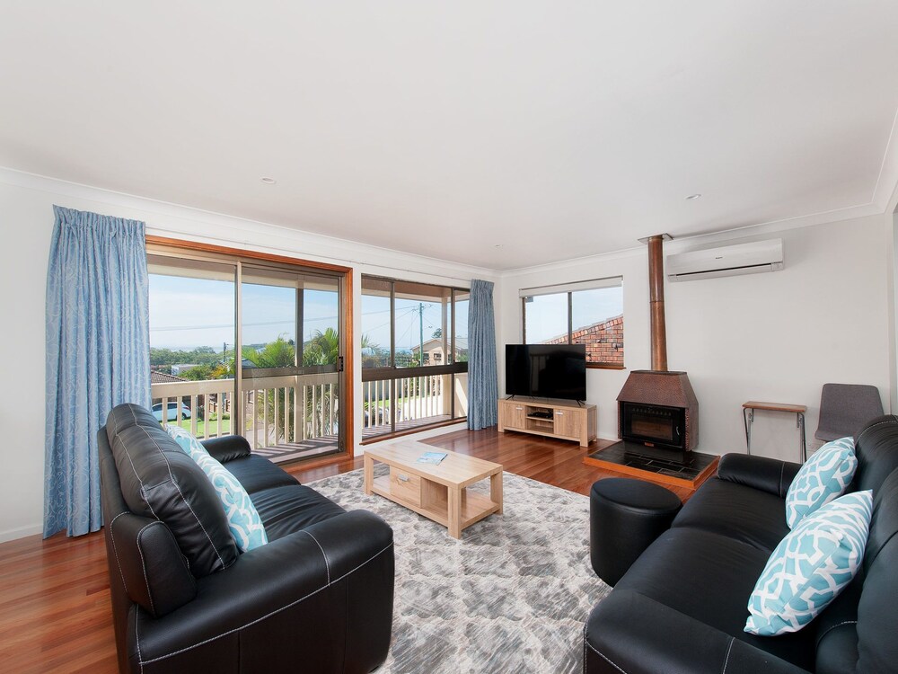 A Top Place, 31 Kerrigan Street