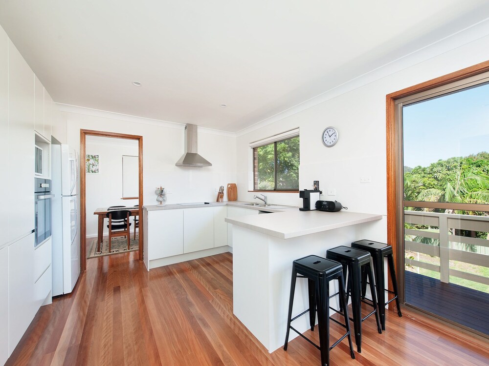 A Top Place, 31 Kerrigan Street