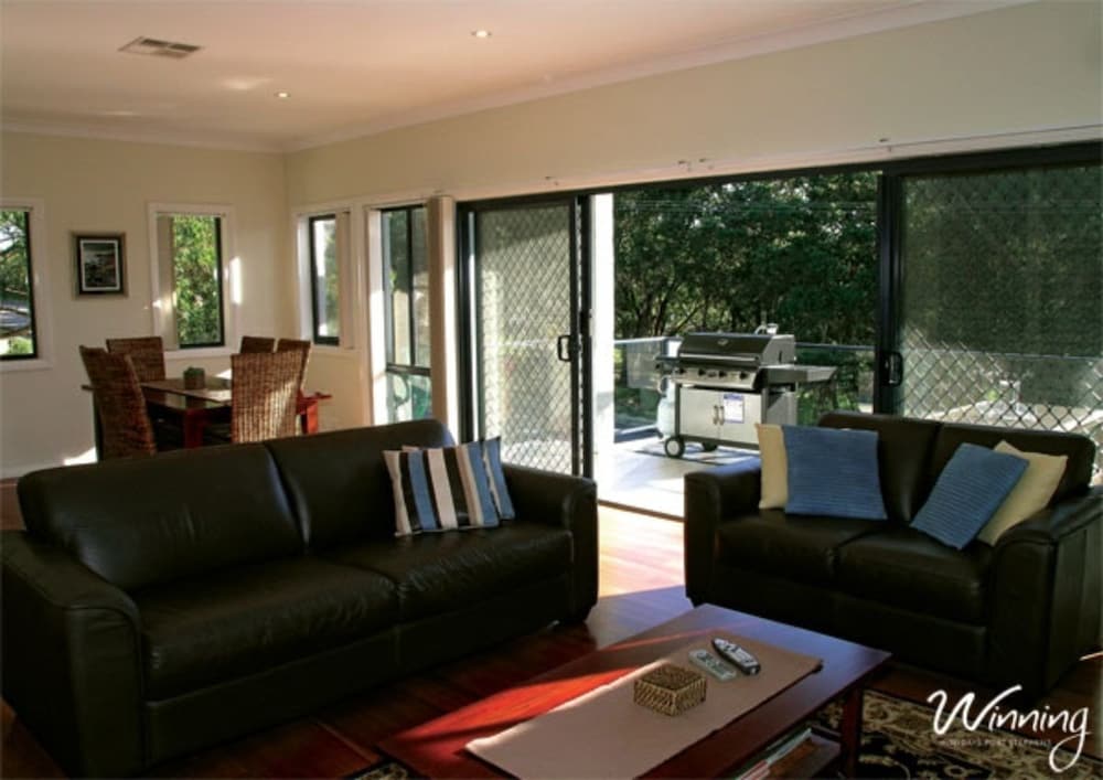 Two Beaches, 74B Blanch Street