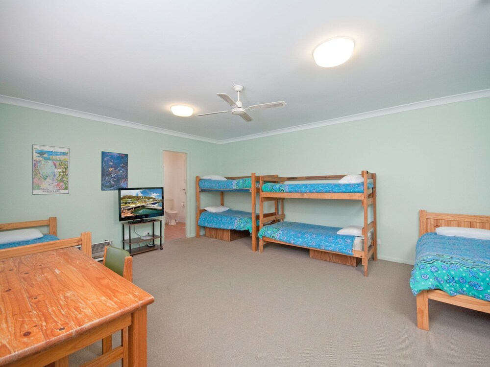 Sandy Shores, 18 Corlette Point Road