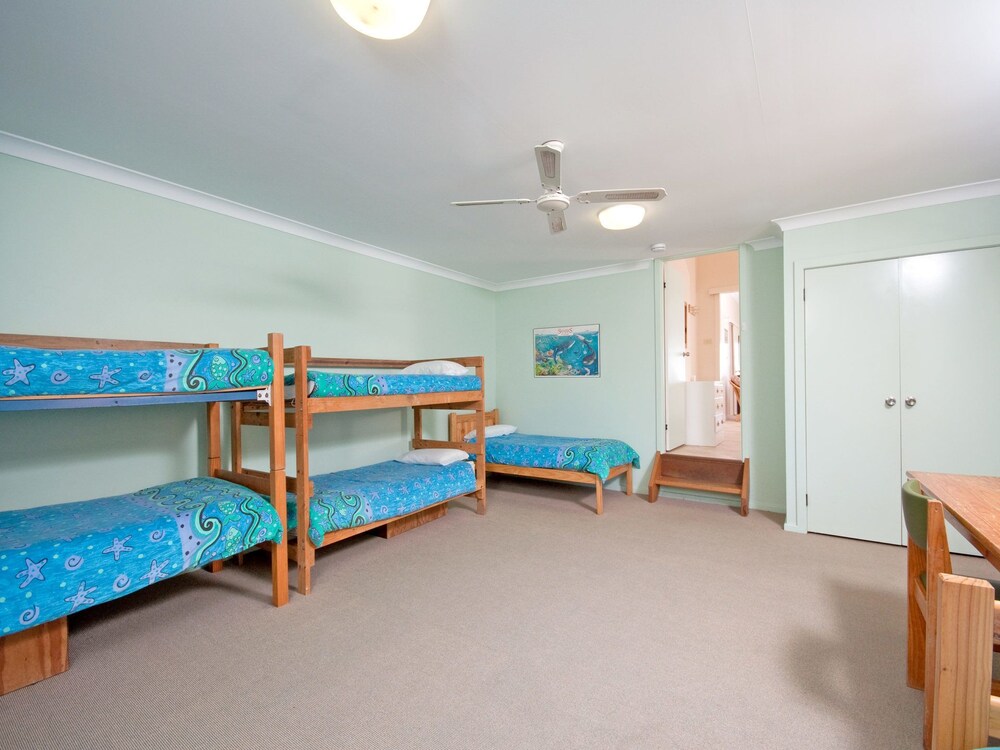 Sandy Shores, 18 Corlette Point Road