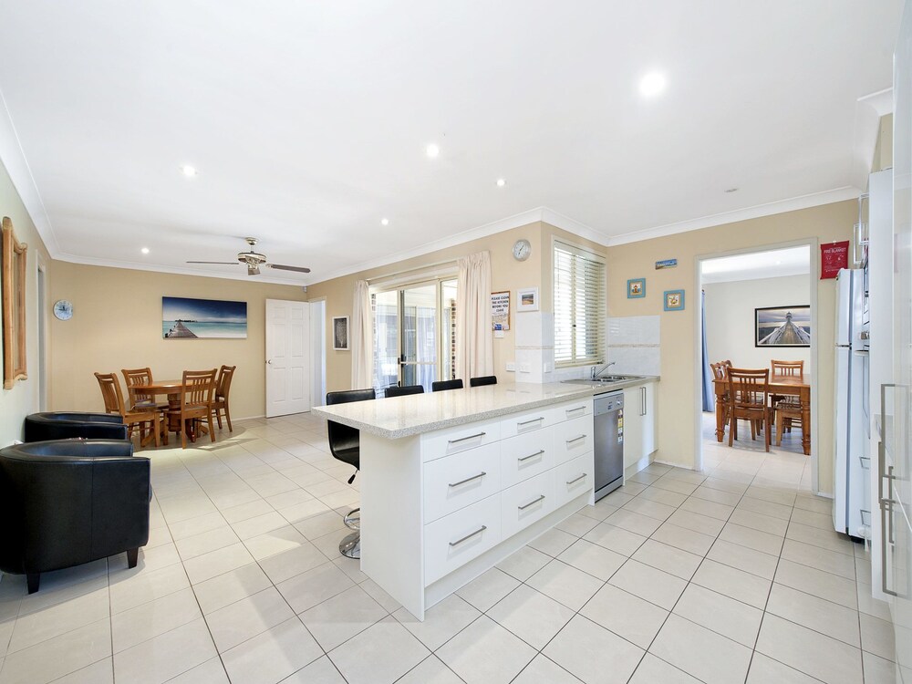 The Bay House, 48 Government Road
