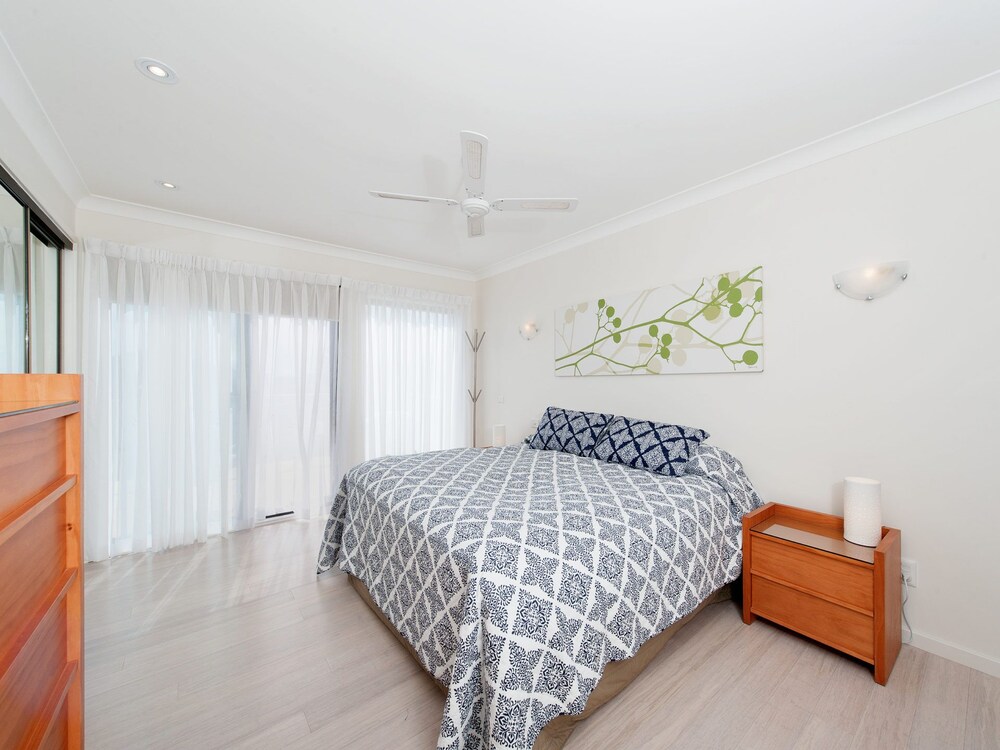 Fingal Heights, 53 Pacific Drive