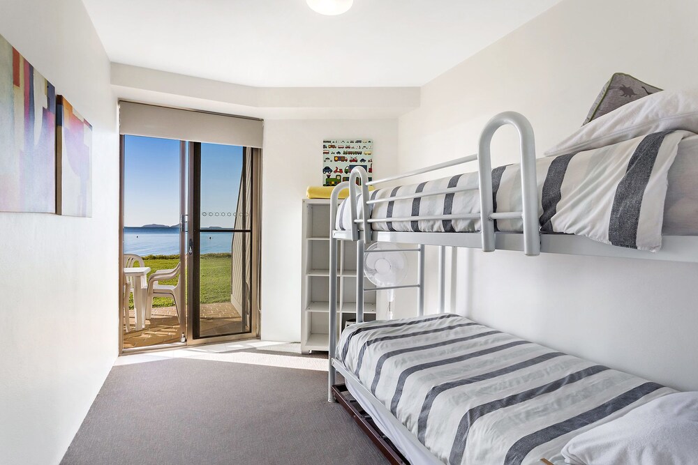 Harbourside, Unit 2/07 Soldiers Point Road