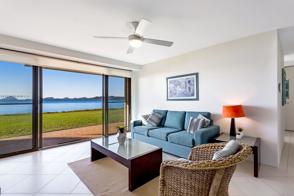 Harbourside, Unit 2/07 Soldiers Point Road