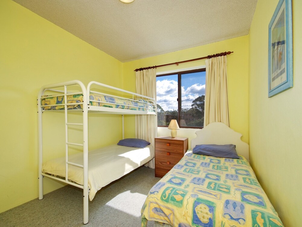 Promenade, Unit 10/8 Intrepid Close