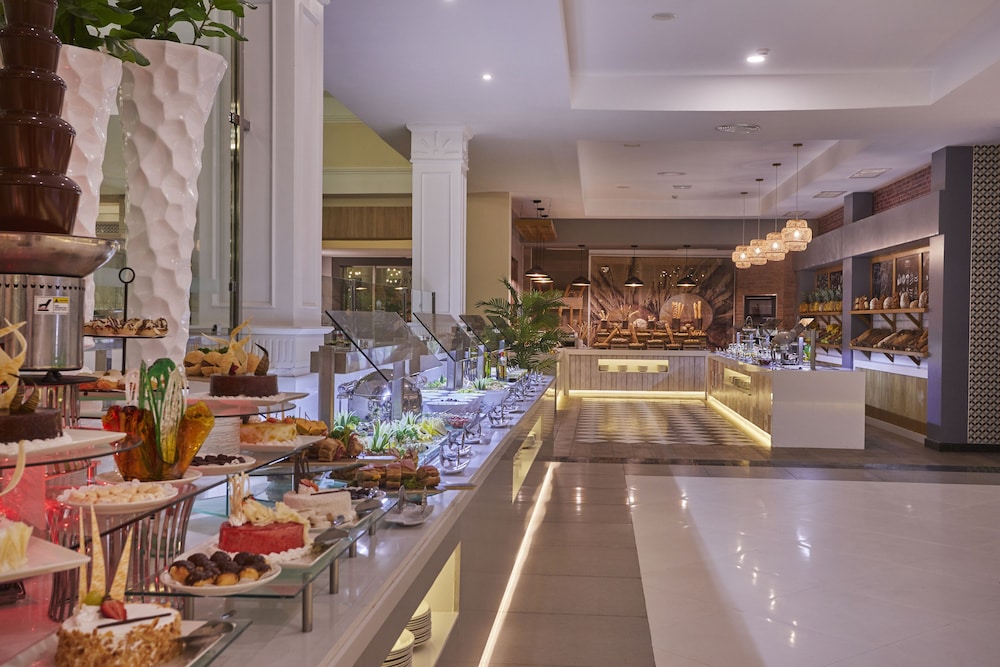 Bahia Principe Grand Aquamarine Adults Only All Inclusive in Punta Cana Best Rates & Deals