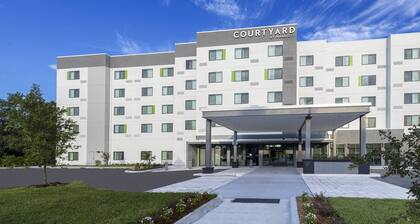 Courtyard by Marriott Tampa Northwest/Veterans Expressway