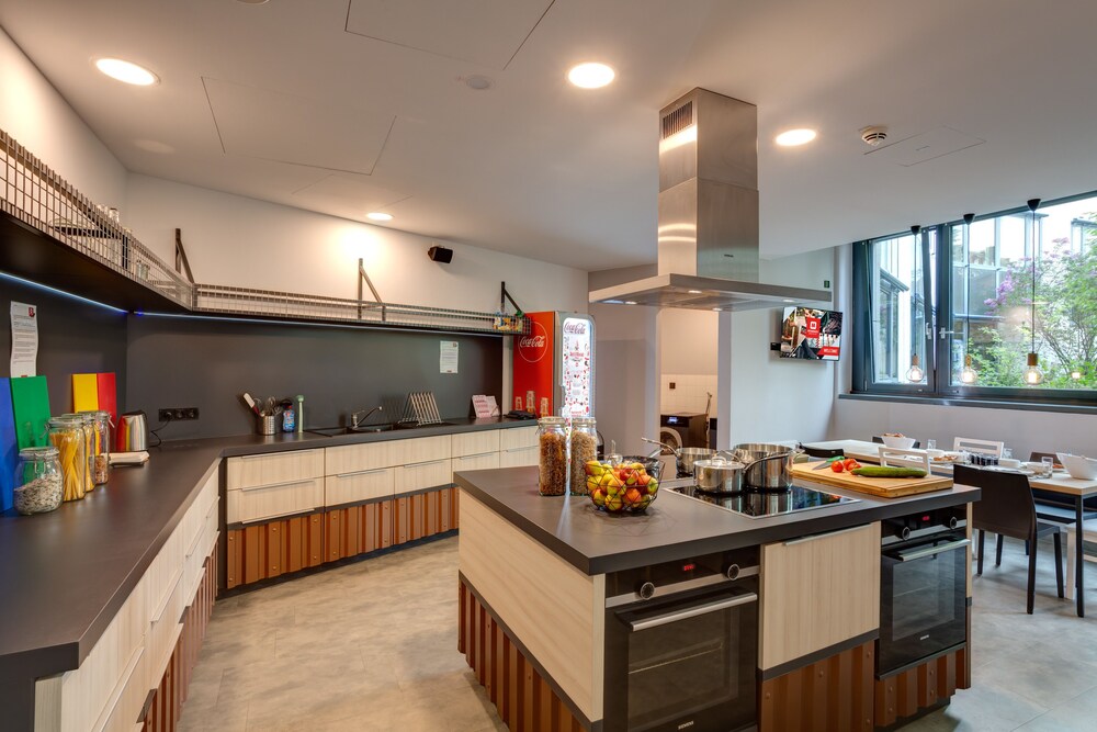 Photo - MEININGER Hotel München Olympiapark