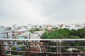 阮陶欧酒店